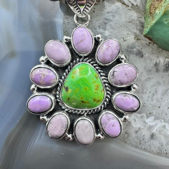 Native American Sterling Green Turquoise w/Phosphosiderite Cluster Pendant - Picture 6 of 10